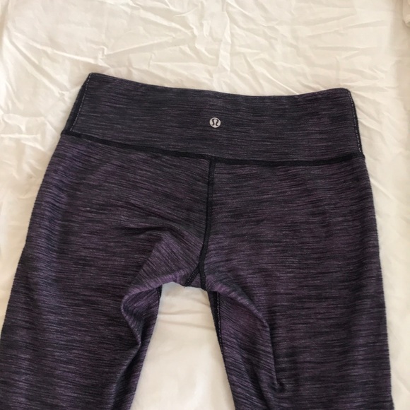 lululemon athletica Pants - Purple LuLulemon Wunder Under leggings. Sz6